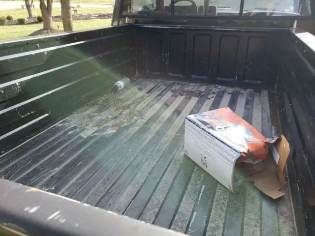 no reserve 4x4 sportside regular cab. rare survivor