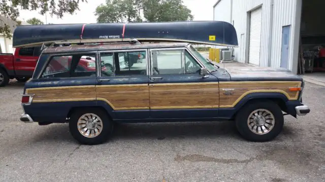1983 grand wagoneer limited 4x4 jeep