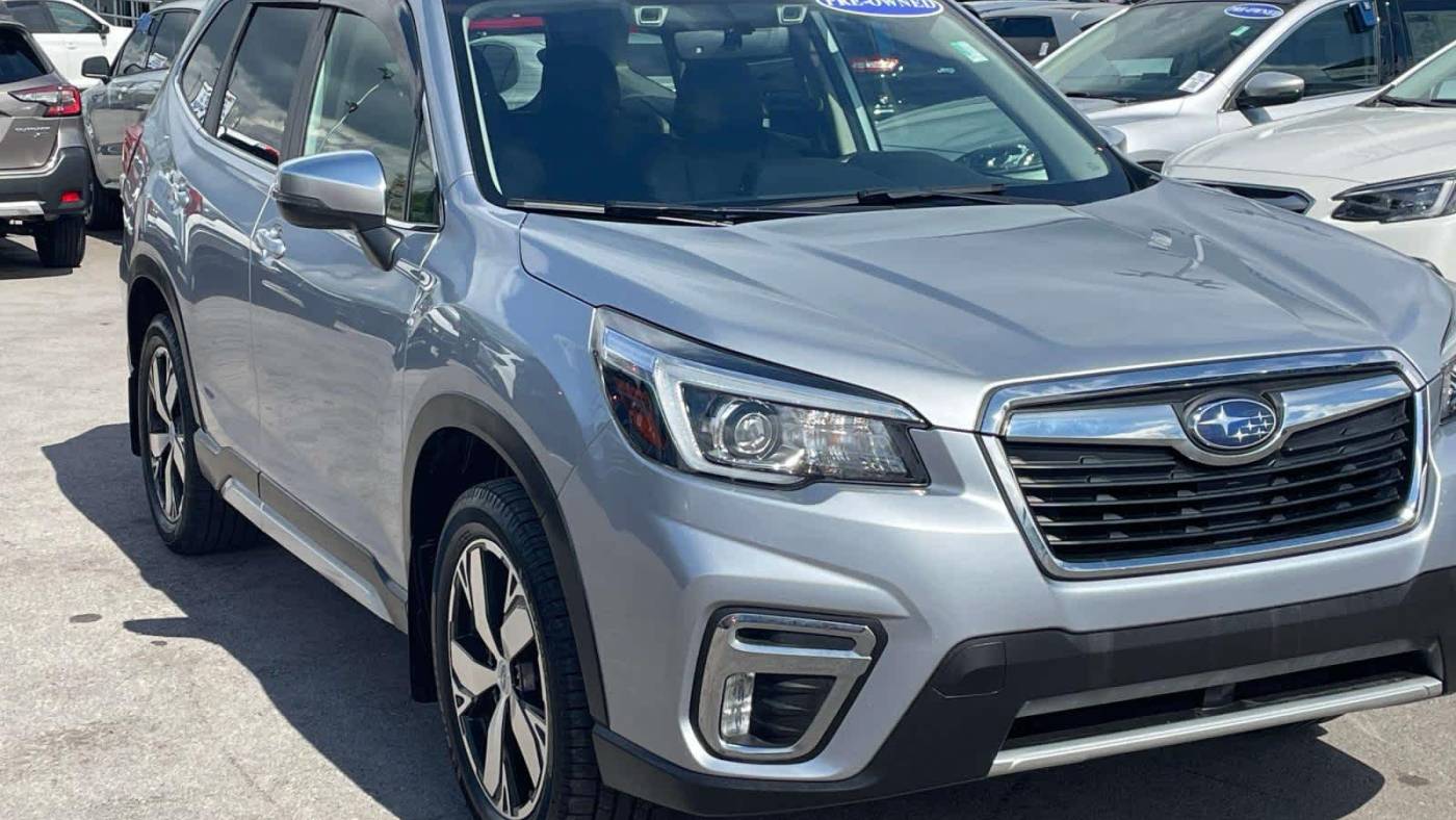 2020 subaru forester touring