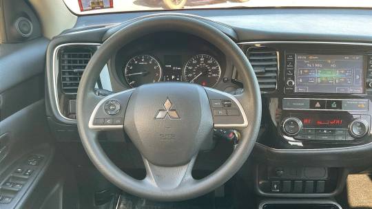 2019 Mitsubishi Outlander