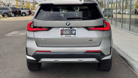 2024 BMW X1