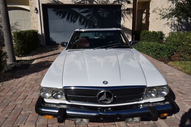 1986 mercedes-benz 560 series 560sl arctic white