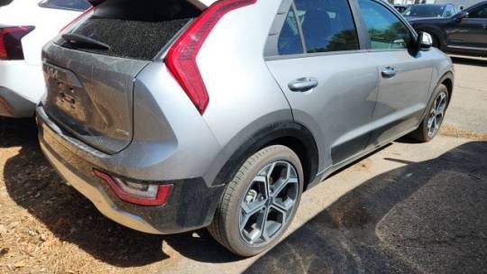 2024 kia niro sx