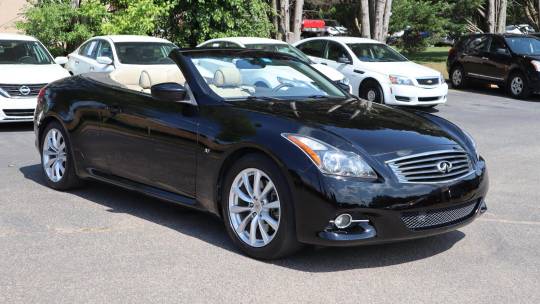 2015 Infiniti Q60