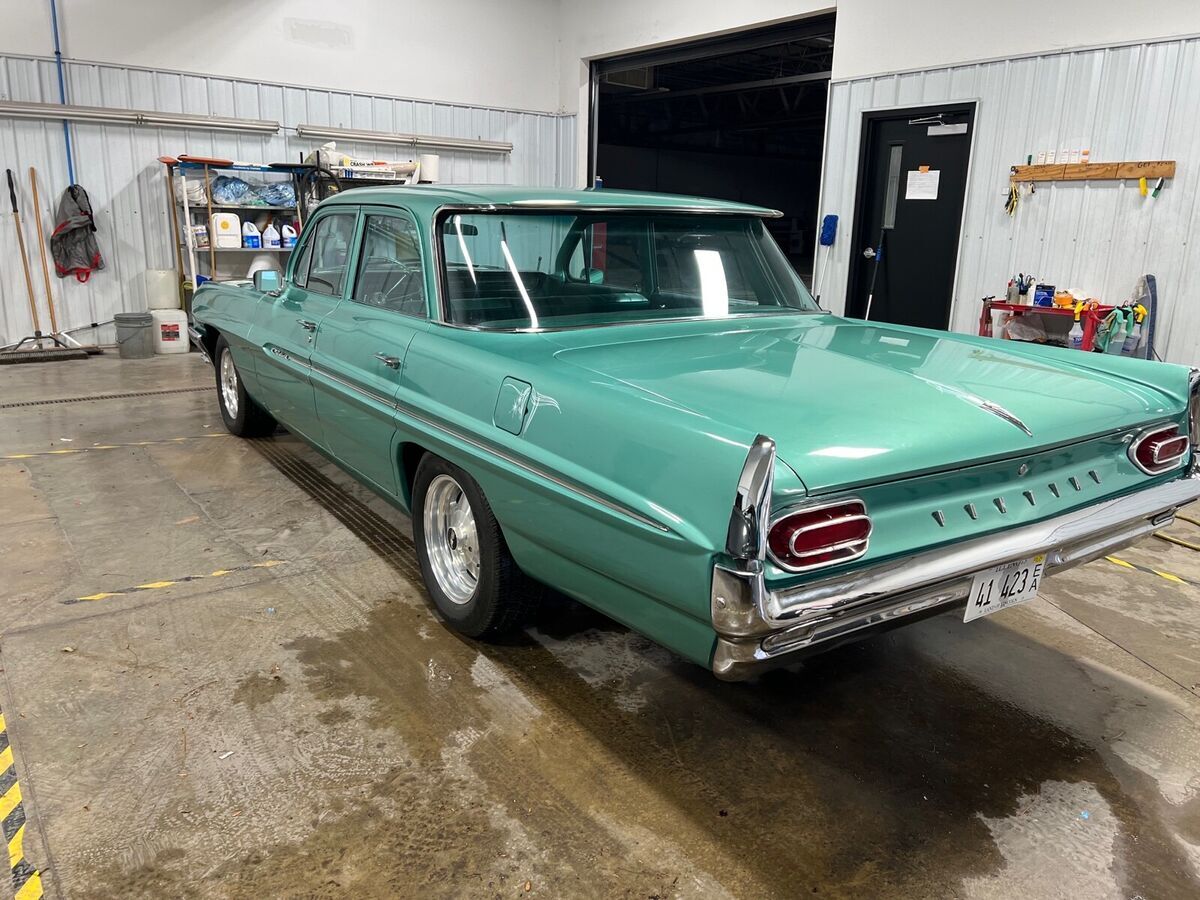 1961 pontiac catalina blue rwd automatic 4 door