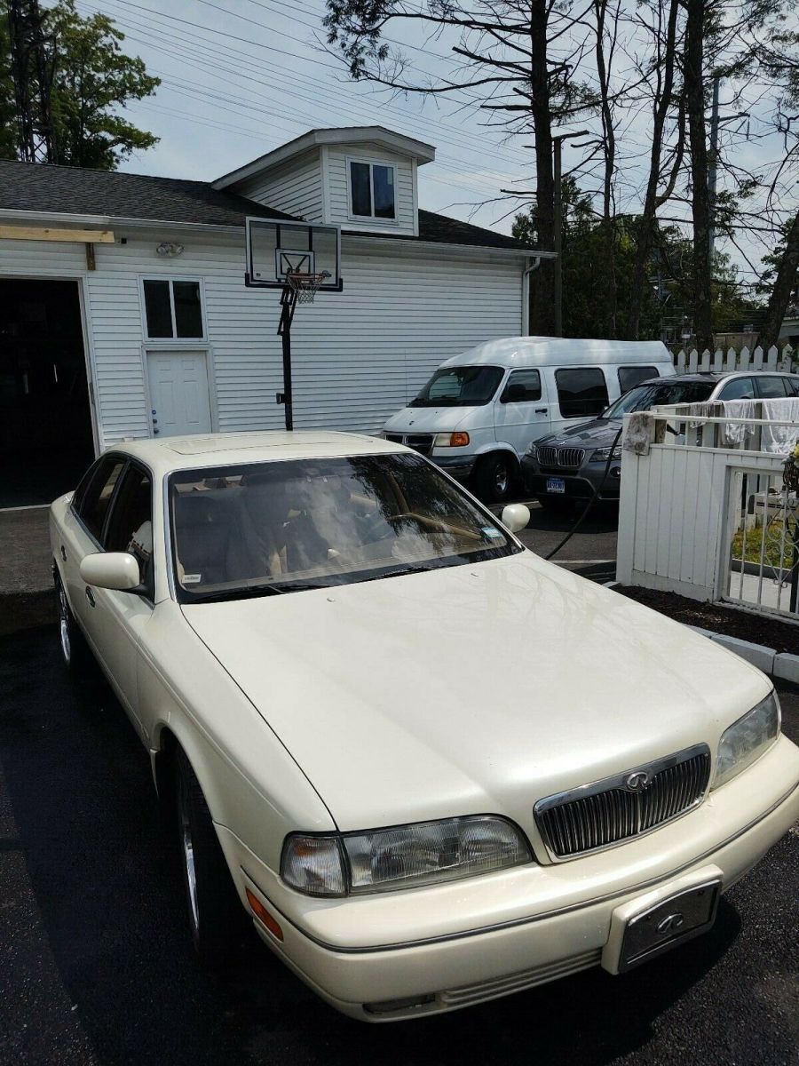 1994 infiniti q 45