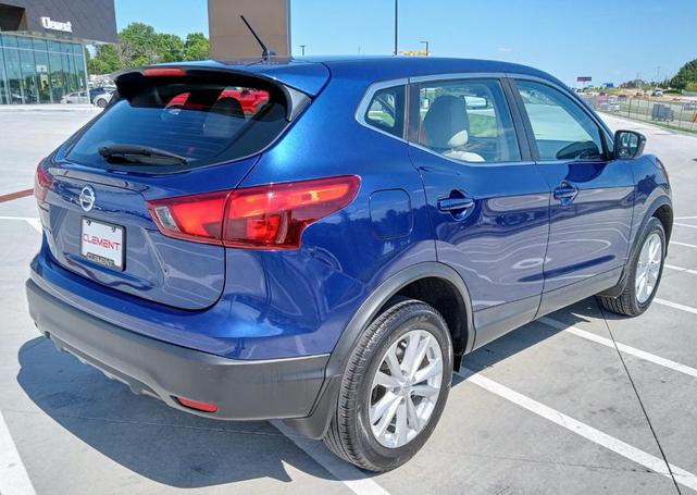 2018 nissan rogue sport s