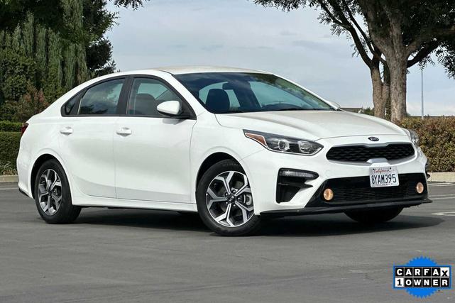 2021 kia forte lxs