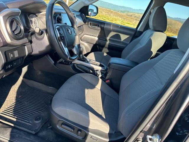 2022 toyota tacoma sr