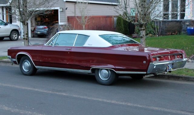 1968 chrysler newport 2-door hardtop, 81k miles, new interior, runs great!