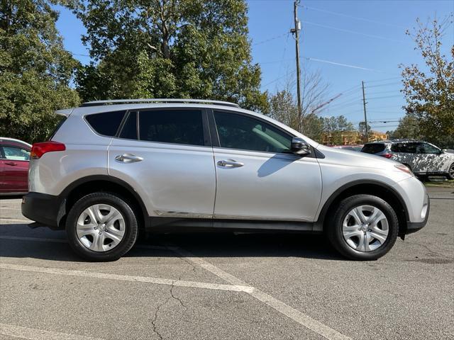 2015 toyota rav4 le