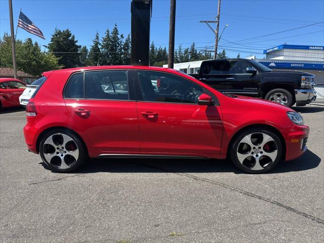 2011 volkswagen gti 4-door