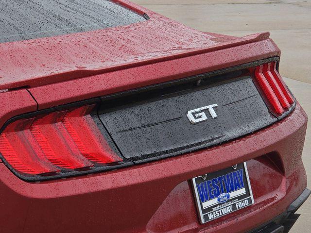 2022 ford mustang gt premium