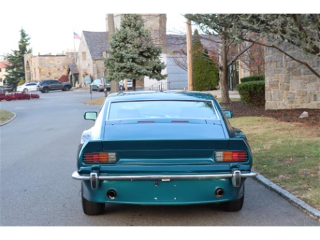 1976 aston martin v8