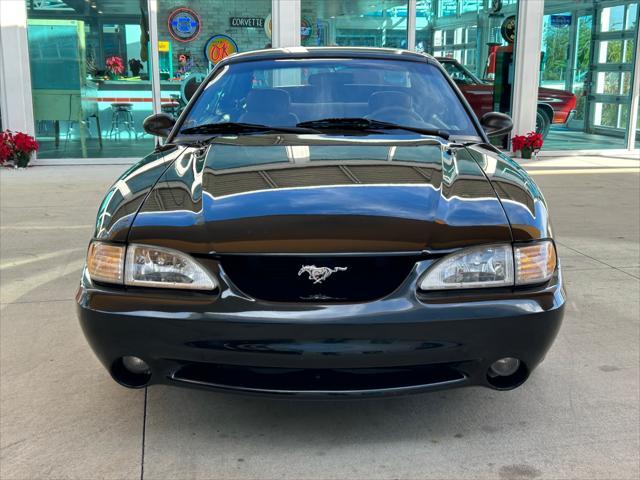 1995 ford mustang svt cobra
