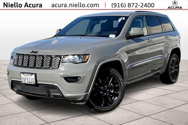 2022 jeep grand cherokee laredo