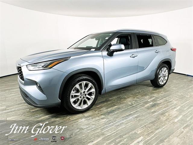 2021 toyota highlander limited