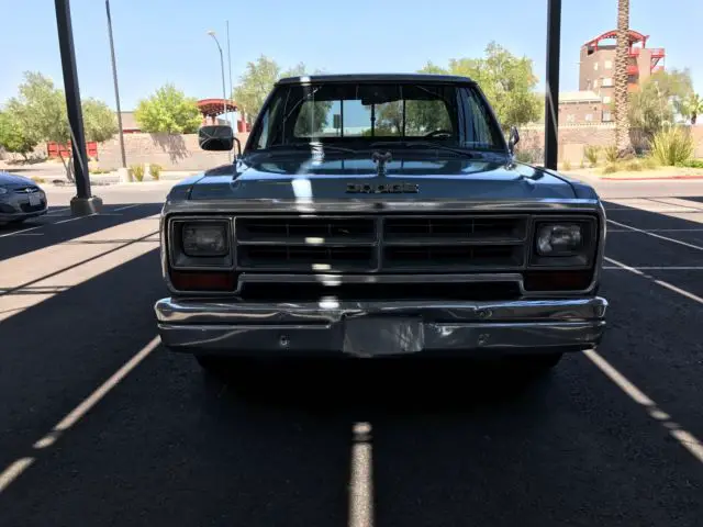 1988 dodge d-150 1500 2-door pick up truck shortbox