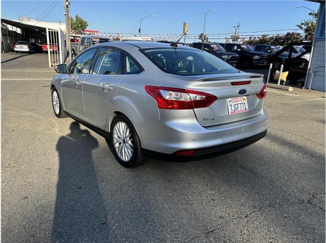 2014 ford focus titanium