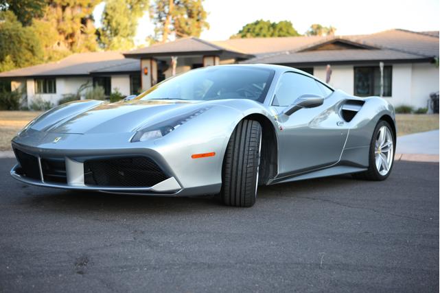 2018 ferrari 488 gtb base