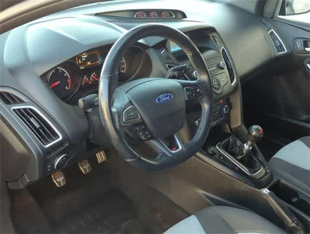 2018 ford focus st base