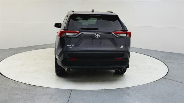2020 toyota rav4 le