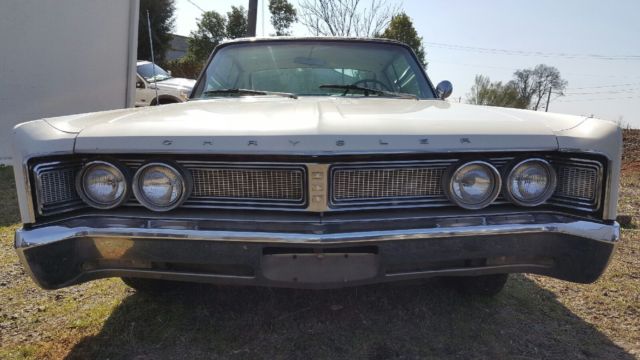 nice original 1967 mopar crusier - runs excellent!!