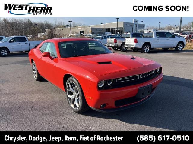 2016 dodge challenger sxt