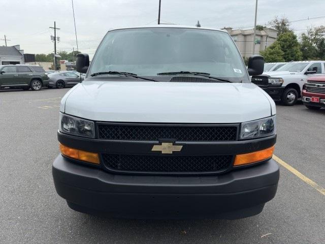 2023 chevrolet express 2500 work van