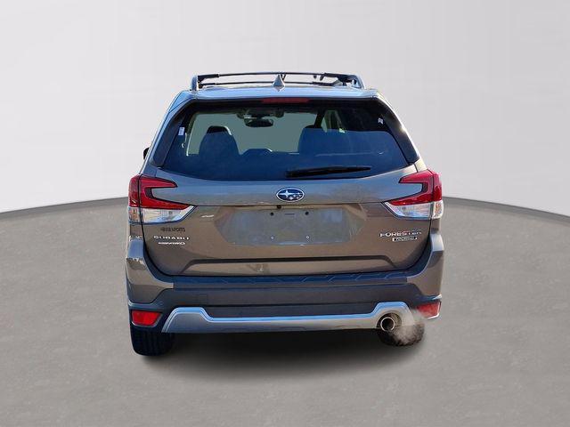 2021 subaru forester touring