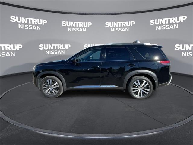 2023 nissan pathfinder platinum