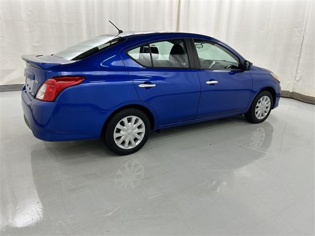 2015 nissan versa 1.6 sv