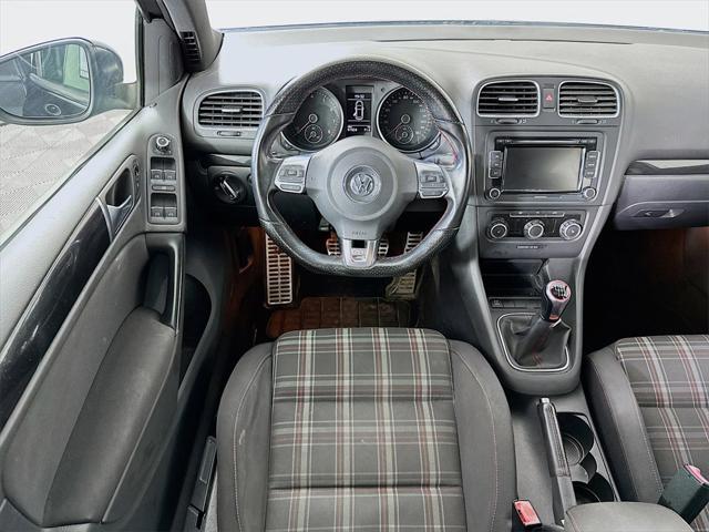 2010 volkswagen gti 4-door