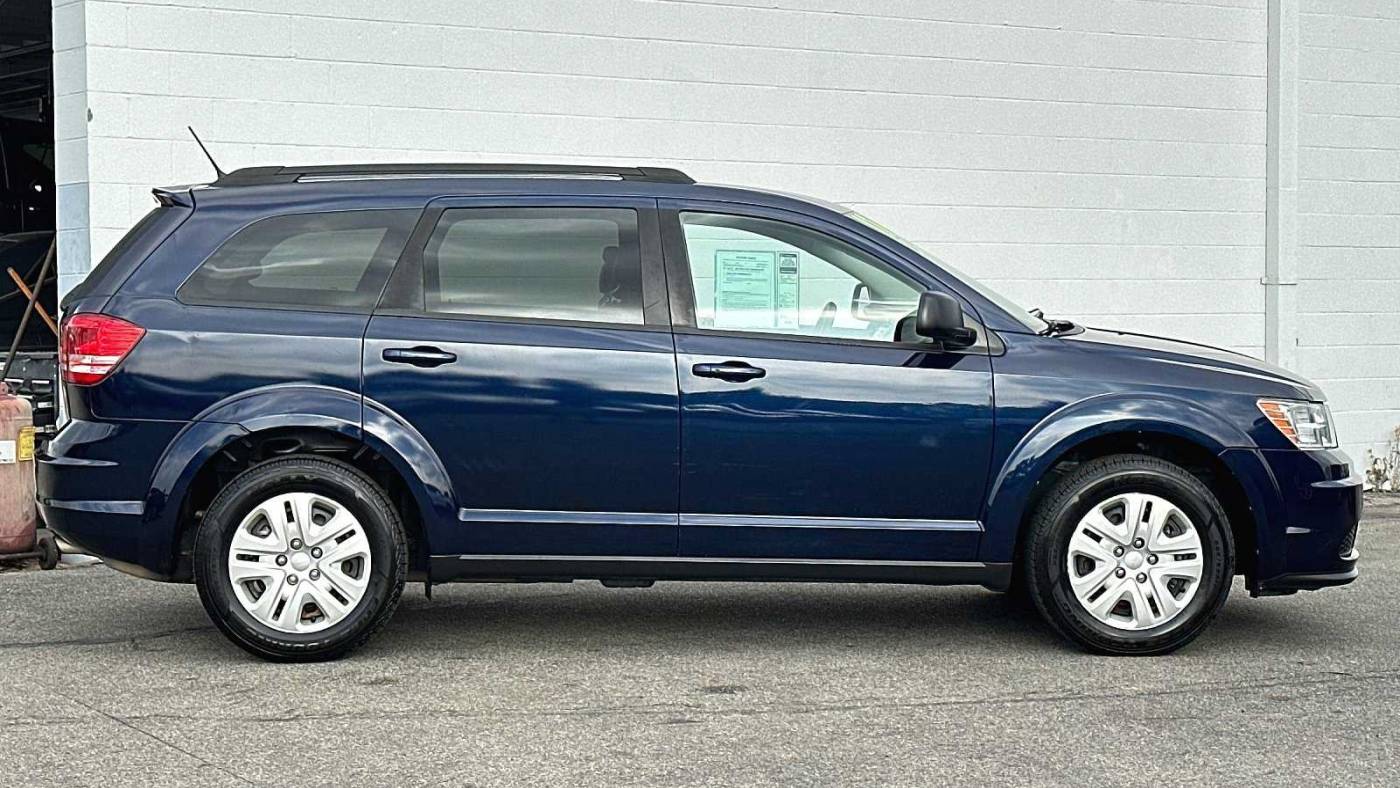 2017 dodge journey se