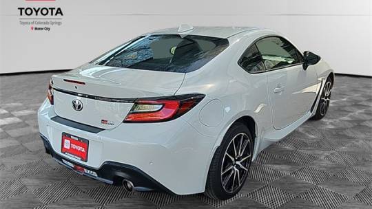 2024 toyota gr86 base