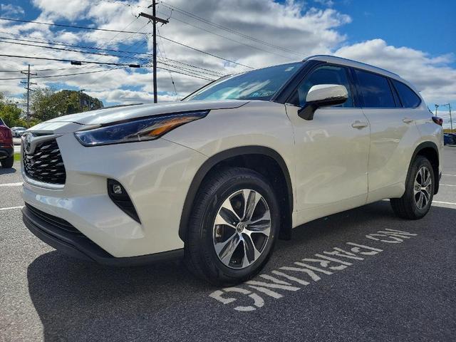 2021 toyota highlander xle