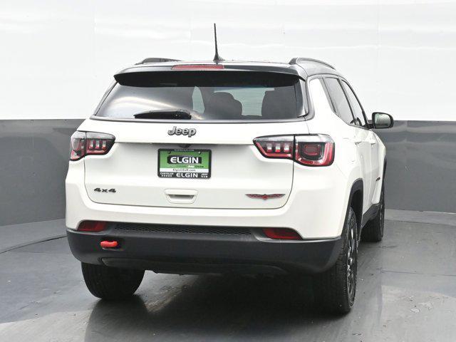 2020 jeep compass trailhawk