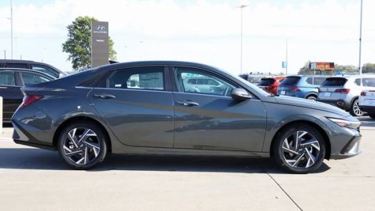 2025 Hyundai Elantra