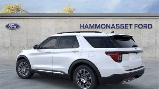 2025 Ford Explorer