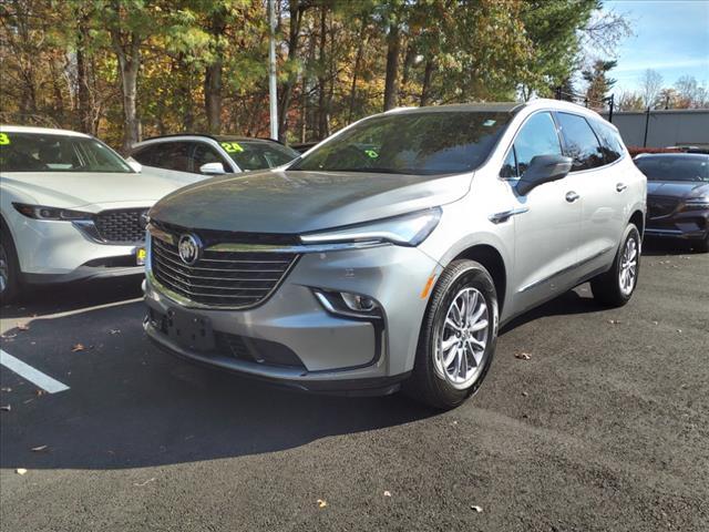 2024 buick enclave essence