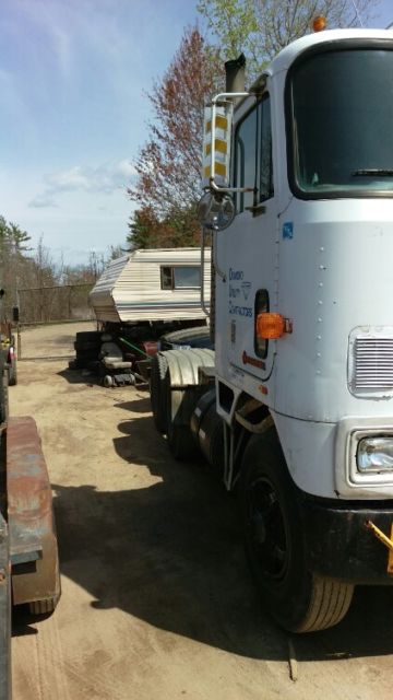 1987 semi international cab over