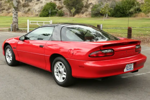 1994 chevrolet camaro z28 only 35k miles! 1 owner... showroom condition!!