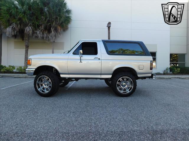 1990 ford bronco