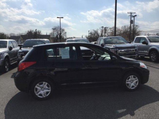 2012 nissan versa 1.8 s hatchback for sale in smyrna, delaware