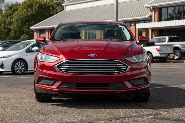 2017 ford fusion se