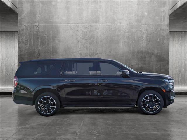 2023 chevrolet suburban rst