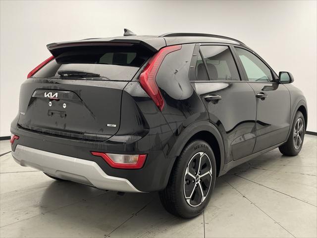 2024 kia niro lx