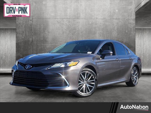 2024 toyota camry hybrid xle