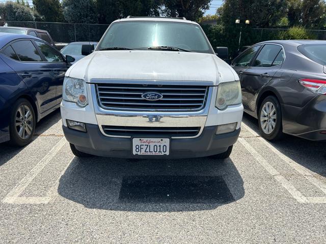 2006 ford explorer xlt