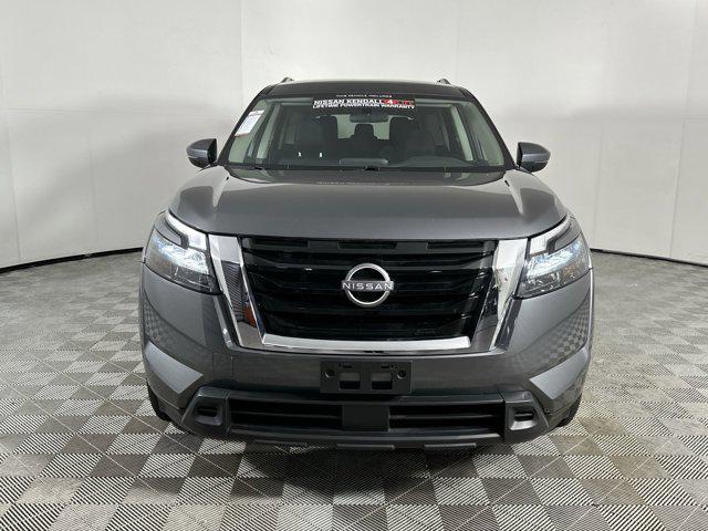 2024 nissan pathfinder sv fwd